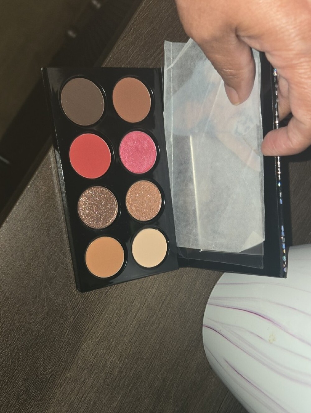 MAC Cosmetics Black Holographic Crystal Eyeshadow Palette SELENA - Picture 3 of 5